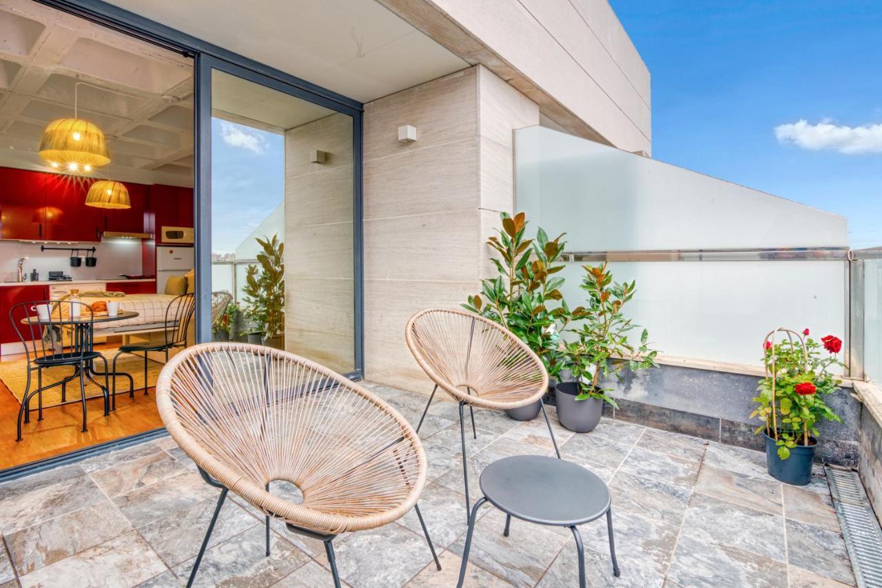 Cozy Penthouse, 20 Min To Downtown, Alcala Norte Madrid Exterior foto